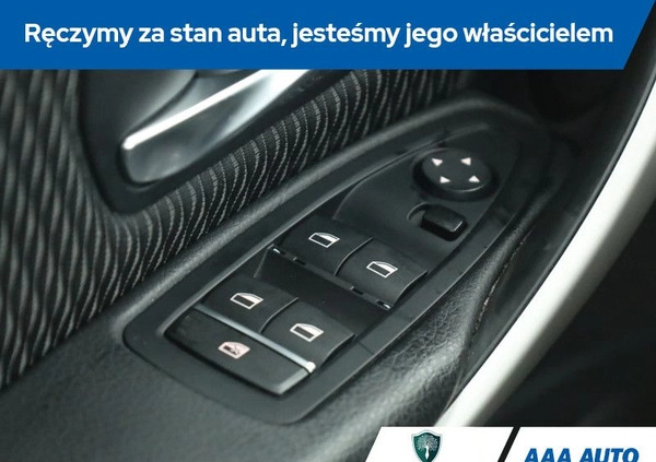 BMW Seria 3 cena 79000 przebieg: 96246, rok produkcji 2019 z Dobrzany małe 254